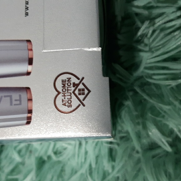 ((NEW)) Finishing Touch- Flawless Brows - Picture 9 of 15